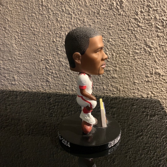 Jeremiah Trotter Tasty Cake Bobble Head # 1 Of 5000 Very Rare Washington DC - Picture 2 of 7